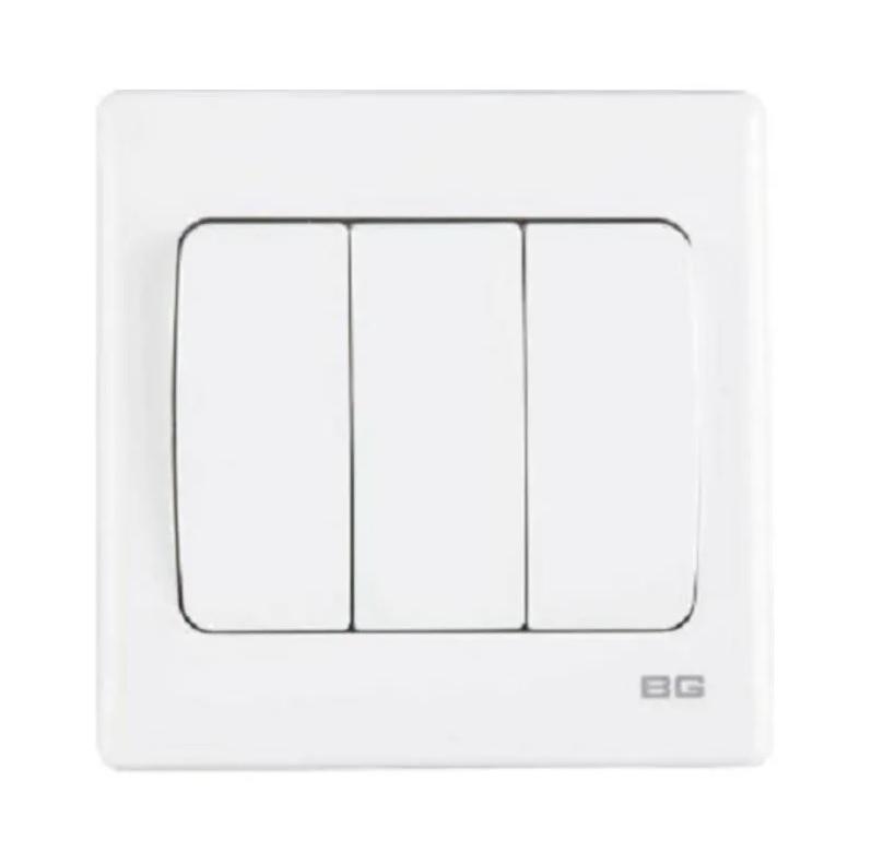 PCWH43 - 3GANG 2WAY SWITCH  BG