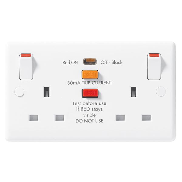 BG SOCKET 13AMP 2-GANG SWITCHED SOCKET RCD - LUCECO